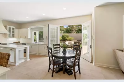 7062 Crystalline Dr, Carlsbad, CA 92011 - Photo 19