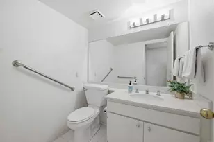 1465 Genoa Dr, Vista, CA 92081 - Photo 17