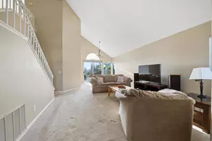 1465 Genoa Dr, Vista, CA 92081 - Photo 7