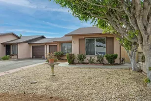 1521 Temple Heights Dr, Oceanside, CA 92056 - Photo 7