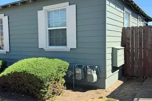 10407 10411 Pontiac St, Oakland, CA 94603 - Photo 7