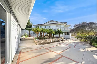 2166 Camino Cantera, Vista, CA 92084 - Photo 33