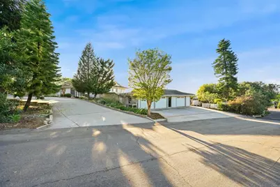 2166 Camino Cantera, Vista, CA 92084 - Photo 7