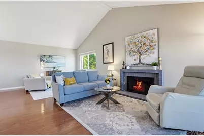 17347 Plaza Maria, San Diego, CA 92128 - Photo 7