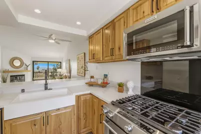 134 S Jayton Lane, Encinitas, CA 92024 - Photo 11