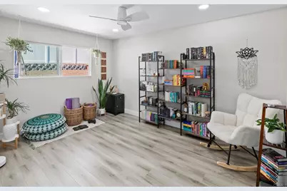 527 Mynah Place, Vista, CA 92083 - Photo 21