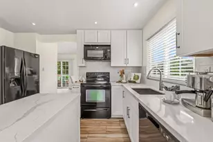 2807 Valley Vista Way, Oceanside, CA 92054 - Photo 13