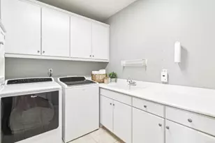 5492 Coach Ln, San Diego, CA 92130 - Photo 37