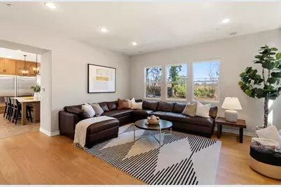 835 Lynwood Drive, Encinitas, CA 92024 - Photo 17