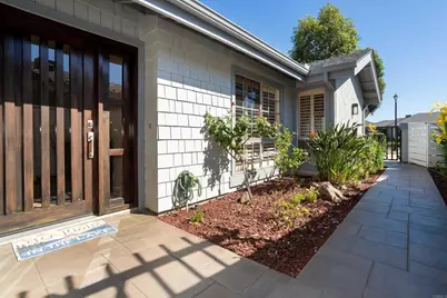 1554 Via Brisa Del Lago, San Marcos, CA 92078 - Photo 3