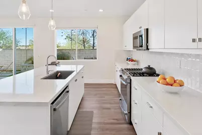 27776 Heritage Ln, Valley Center, CA 92082 - Photo 13