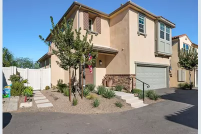 27776 Heritage Ln, Valley Center, CA 92082 - Photo 3