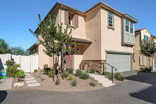 27776 Heritage Ln, Valley Center, CA 92082 - Photo 3