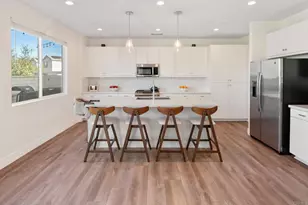 27776 Heritage Ln, Valley Center, CA 92082 - Photo 11