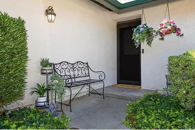 235 Crestview Glen, Escondido, CA 92026 - Photo 3