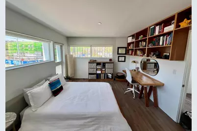 2851 N Buzz Ct, Los Angeles, CA 90039 - Photo 11