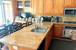 2399 Paige Cir, Fallbrook, CA 92028 - Photo 13