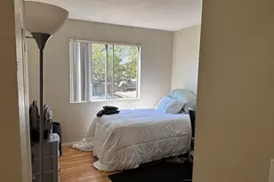 1037 E Washington Ave, Escondido, CA 92025 - Photo 11