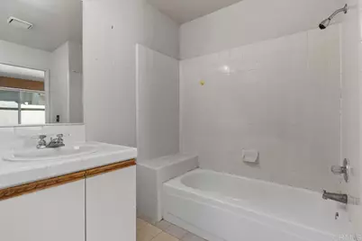 4849 Flying  Cloud Way, Carlsbad, CA 92008 - Photo 9