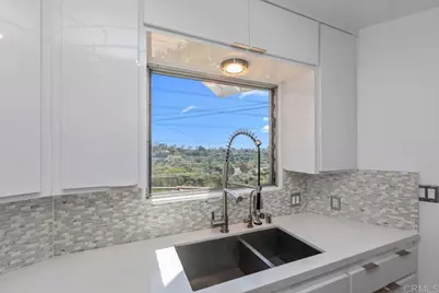 1645 Noma Lane, Encinitas, CA 92024 - Photo 13