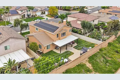 17866 Robusta Drive, Riverside, CA 92503 - Photo 55