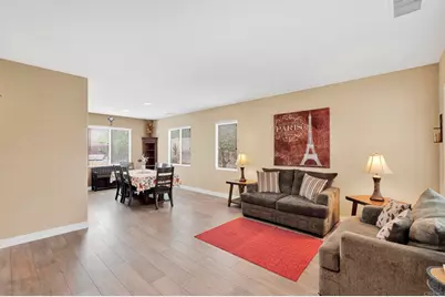 17866 Robusta Drive, Riverside, CA 92503 - Photo 7