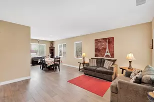 17866 Robusta Dr, Riverside, CA 92503 - Photo 7