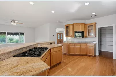 2596 Green Canyon Road, Fallbrook, CA 92028 - Photo 11