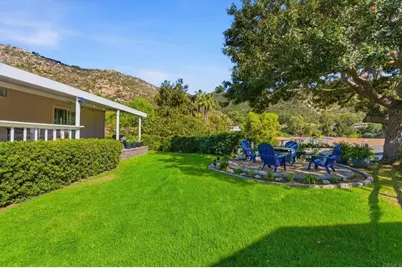 8975 Lawrence Welk Drive #285, Escondido, CA 92026 - Photo 5