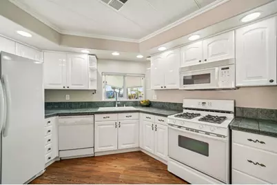 29090 Camino Alba, Murrieta, CA 92563 - Photo 17