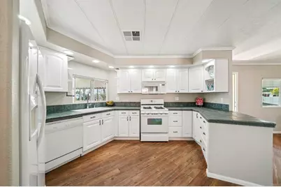 29090 Camino Alba, Murrieta, CA 92563 - Photo 15