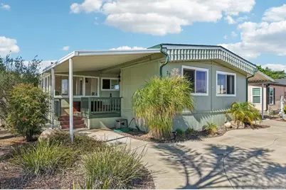 29090 Camino Alba, Murrieta, CA 92563 - Photo 3