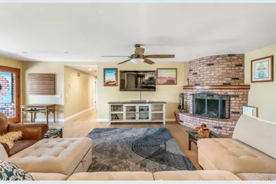 831 Cypress Drive #1, Vista, CA 92084 - Photo 11