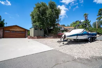 831 Cypress Drive #1, Vista, CA 92084 - Photo 3