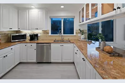 1602 S Pacfic Street #100, Oceanside, CA 92054 - Photo 11