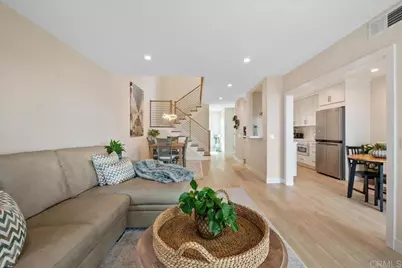 6757 Heath Court, Carlsbad, CA 92011 - Photo 9