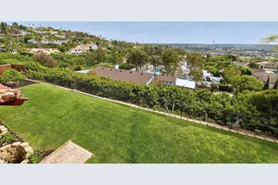 6811 Vianda Court, Carlsbad, CA 92009 - Photo 37