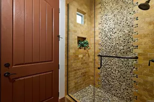 6811 Vianda Ct, Carlsbad, CA 92009 - Photo 25