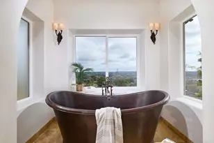 6811 Vianda Ct, Carlsbad, CA 92009 - Photo 35