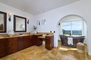 6811 Vianda Ct, Carlsbad, CA 92009 - Photo 29