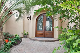 6811 Vianda Ct, Carlsbad, CA 92009 - Photo 5