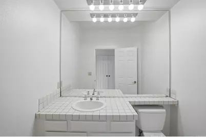 4425 Sunnyhill Drive, Carlsbad, CA 92008 - Photo 19