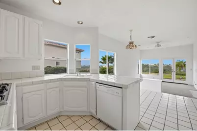 4425 Sunnyhill Drive, Carlsbad, CA 92008 - Photo 15