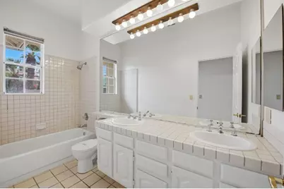 4425 Sunnyhill Drive, Carlsbad, CA 92008 - Photo 29