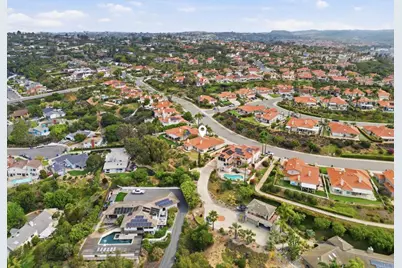 4425 Sunnyhill Drive, Carlsbad, CA 92008 - Photo 43