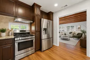 8009 Shantung Dr, Santee, CA 92071 - Photo 11