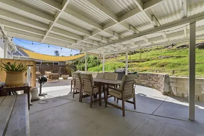 8009 Shantung Drive, Santee, CA 92071 - Photo 7