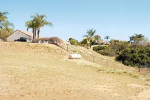 30756 Evening Star Cir, Valley Center, CA 92082 - Photo 17