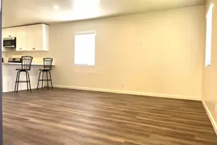 424 N Lazard St, San Fernando, CA 91340 - Photo 11