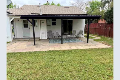 424 N Lazard Street, San Fernando, CA 91340 - Photo 13